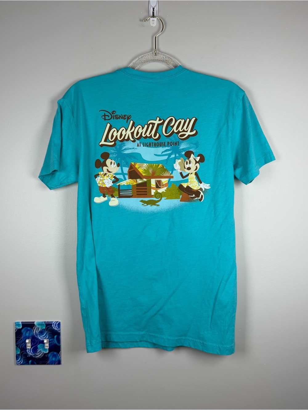 Disney Cruise Line Lookout Cay Lighthouse Point Mickey T-Shirt Blue Cotton Small